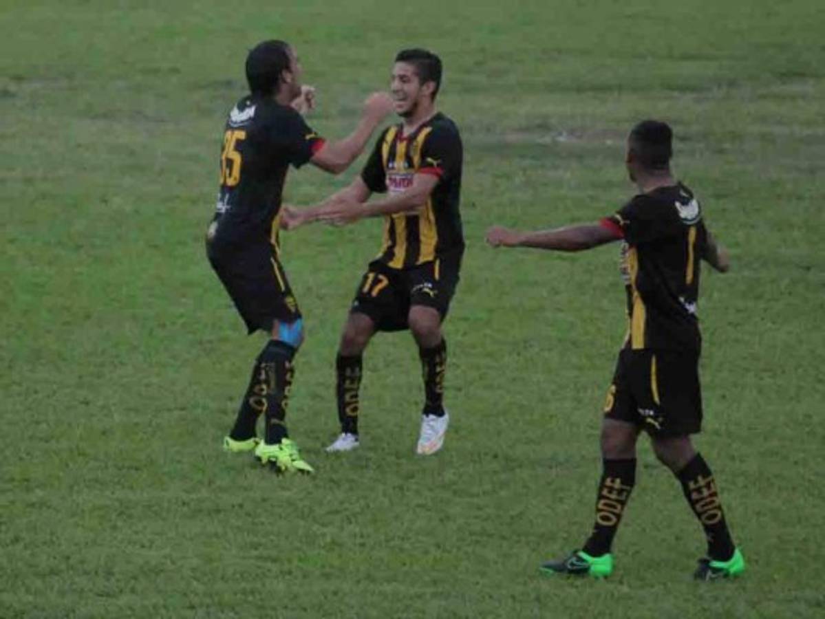 Real Sociedad le robó la sonrisa al Real España