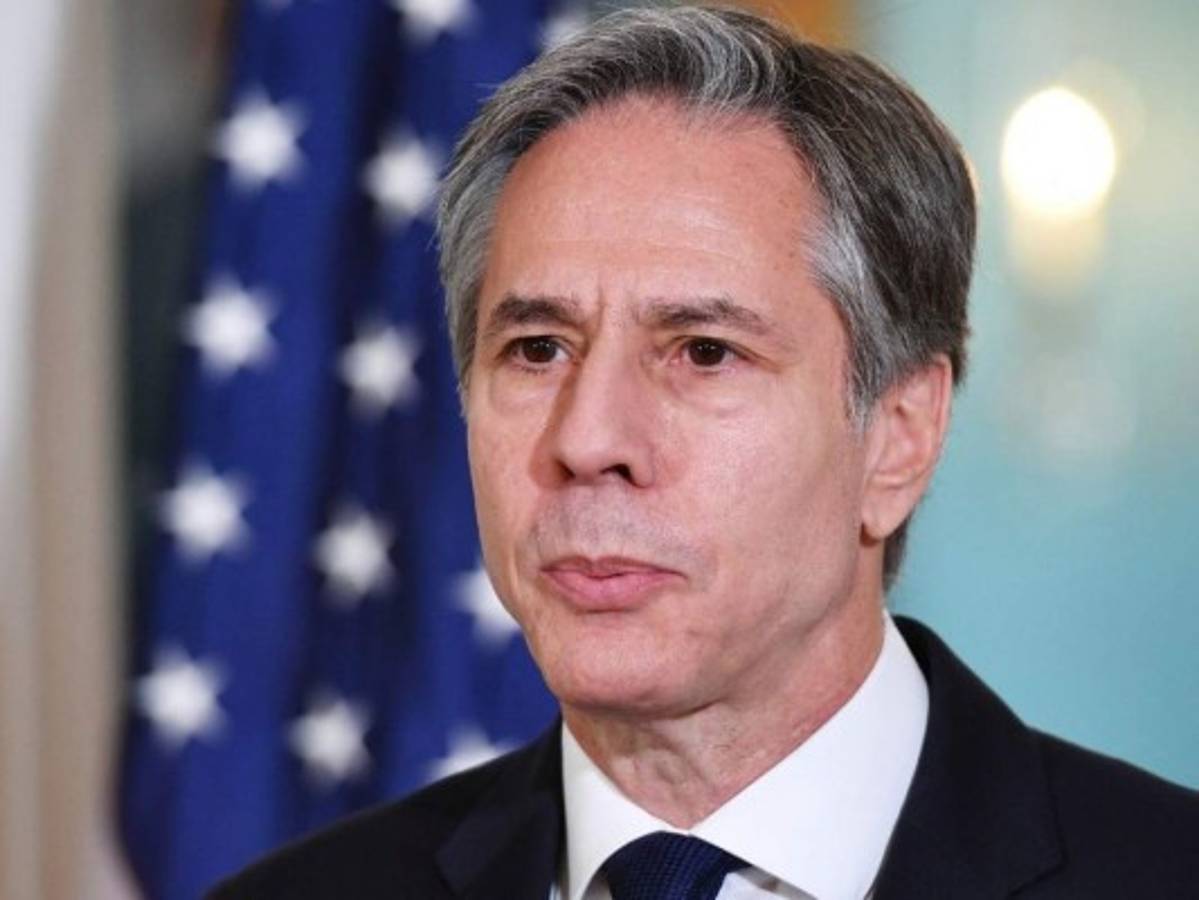 Blinken busca impulsar la democracia en su primer viaje a Sudamérica