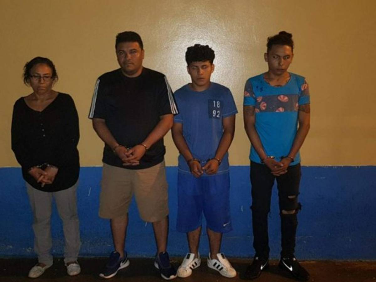 Detienen a cuatro supuestos intengrantes de la banda 'Los Mamey' en Francisco Morazán