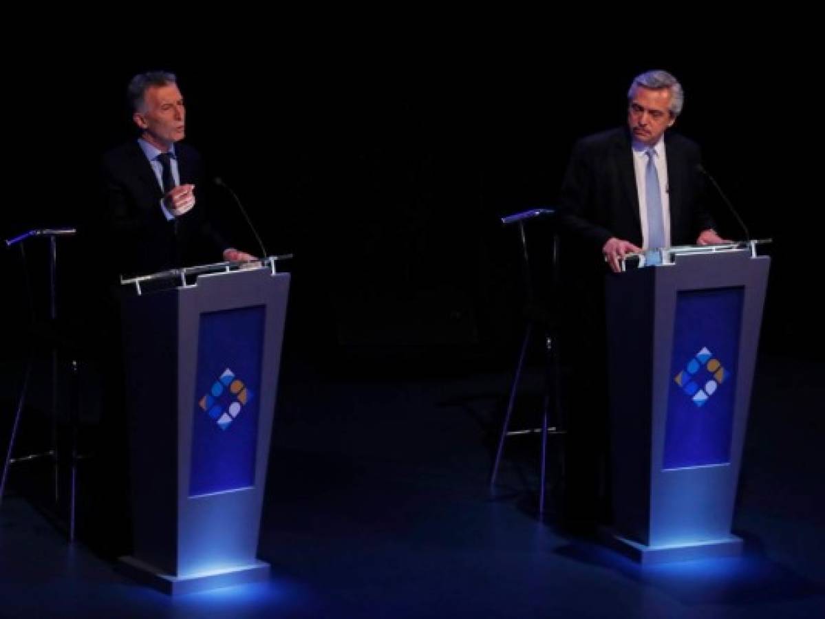 Macri ataca el kirchnerismo en debate previo a elecciones