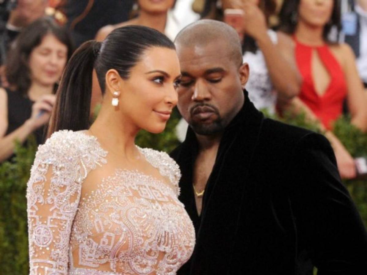 Kim Kardashian envía amoroso mensaje a Kanye West por aniversario