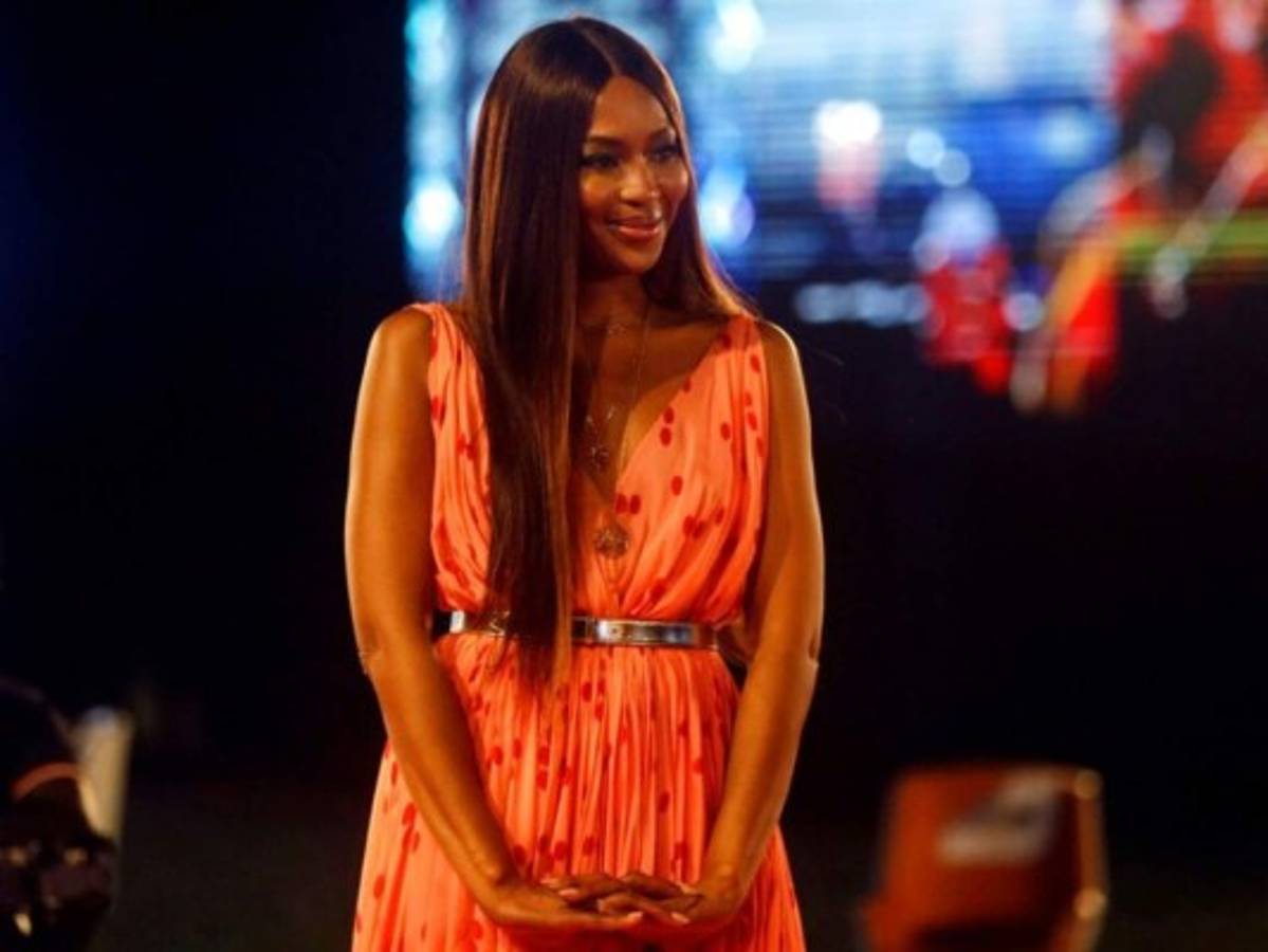 'No hay amor más grande': Naomi Campbell revela que es madre a sus 50 años