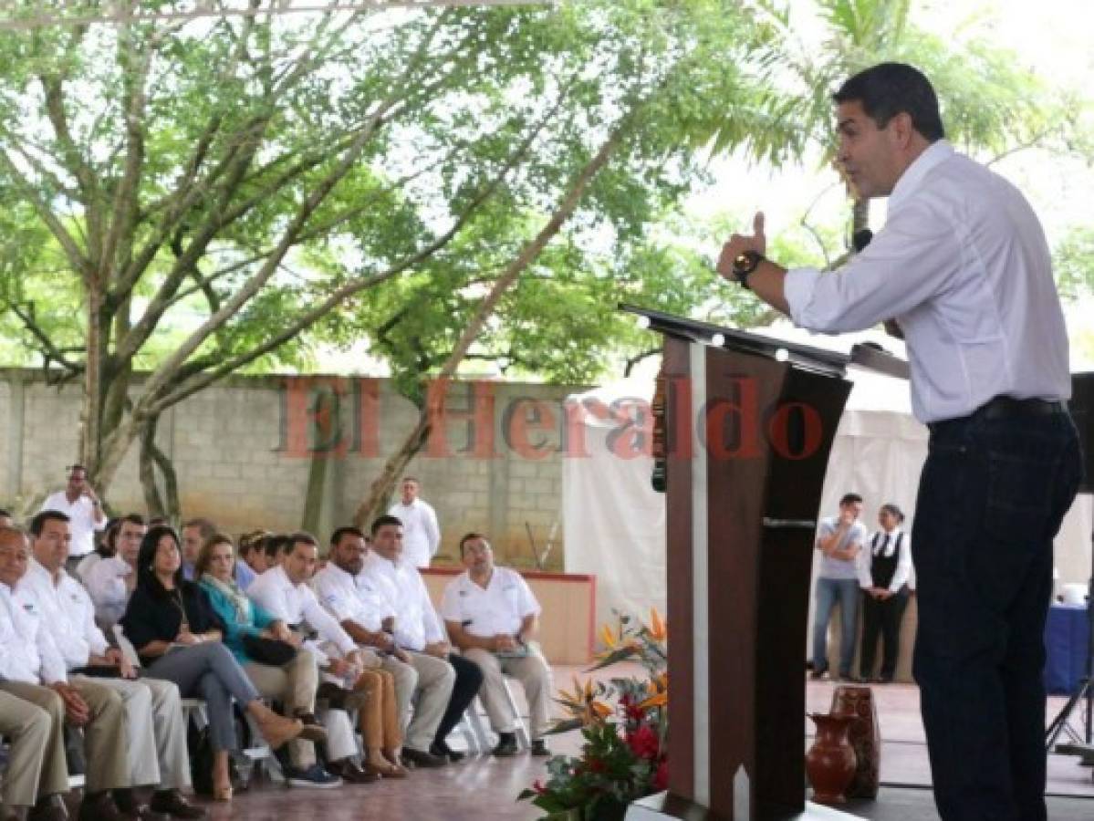 Gobierno de Honduras evalúa hacer cambios en el gabinete para nuevo período