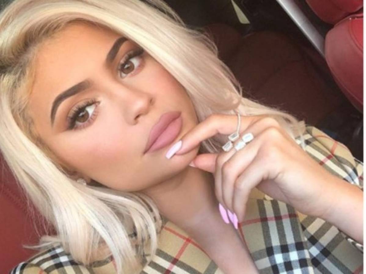 Kylie Jenner presume salida familiar junto a Stormi y Travis Scott