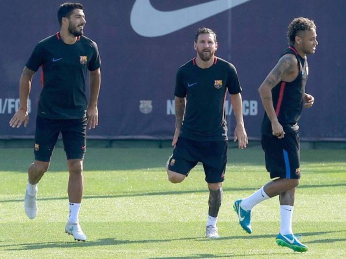 Neymar no quiere seguir bajo la sombra de Lionel Messi