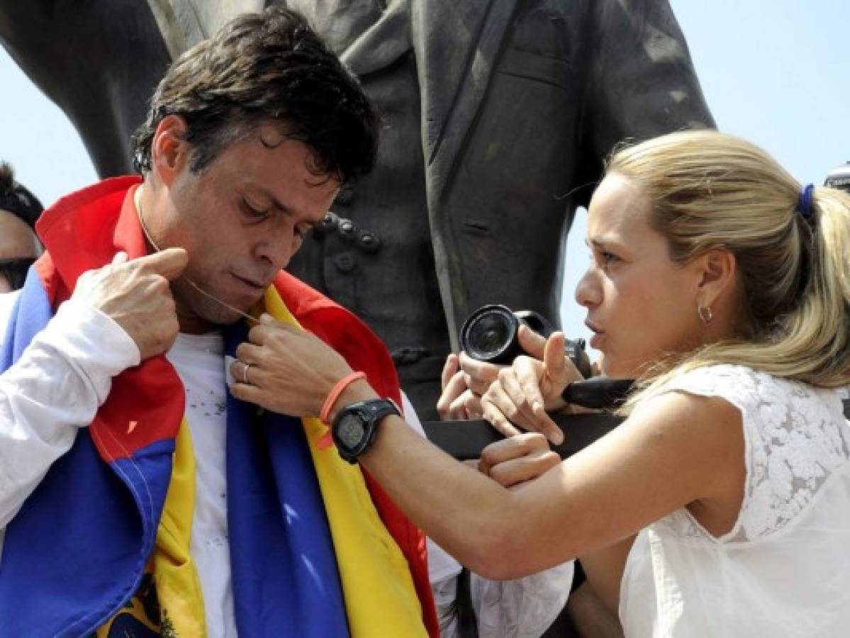 Leopoldo López deja embajada chilena y se traslada a la misión española en Caracas
