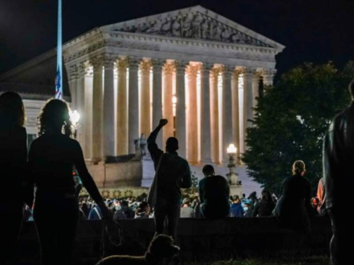 Corte Suprema rechaza demanda para anular resultados en Texas