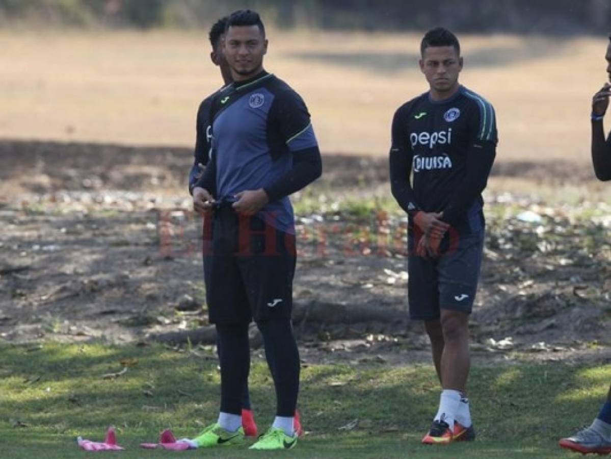 Marlon Licona podría jugar con el Honduras de El Progreso