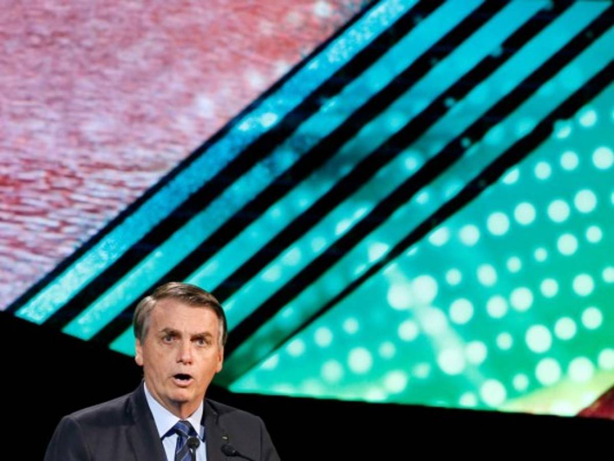 El presidente Jair Bolsonaro critica a la prensa brasileña