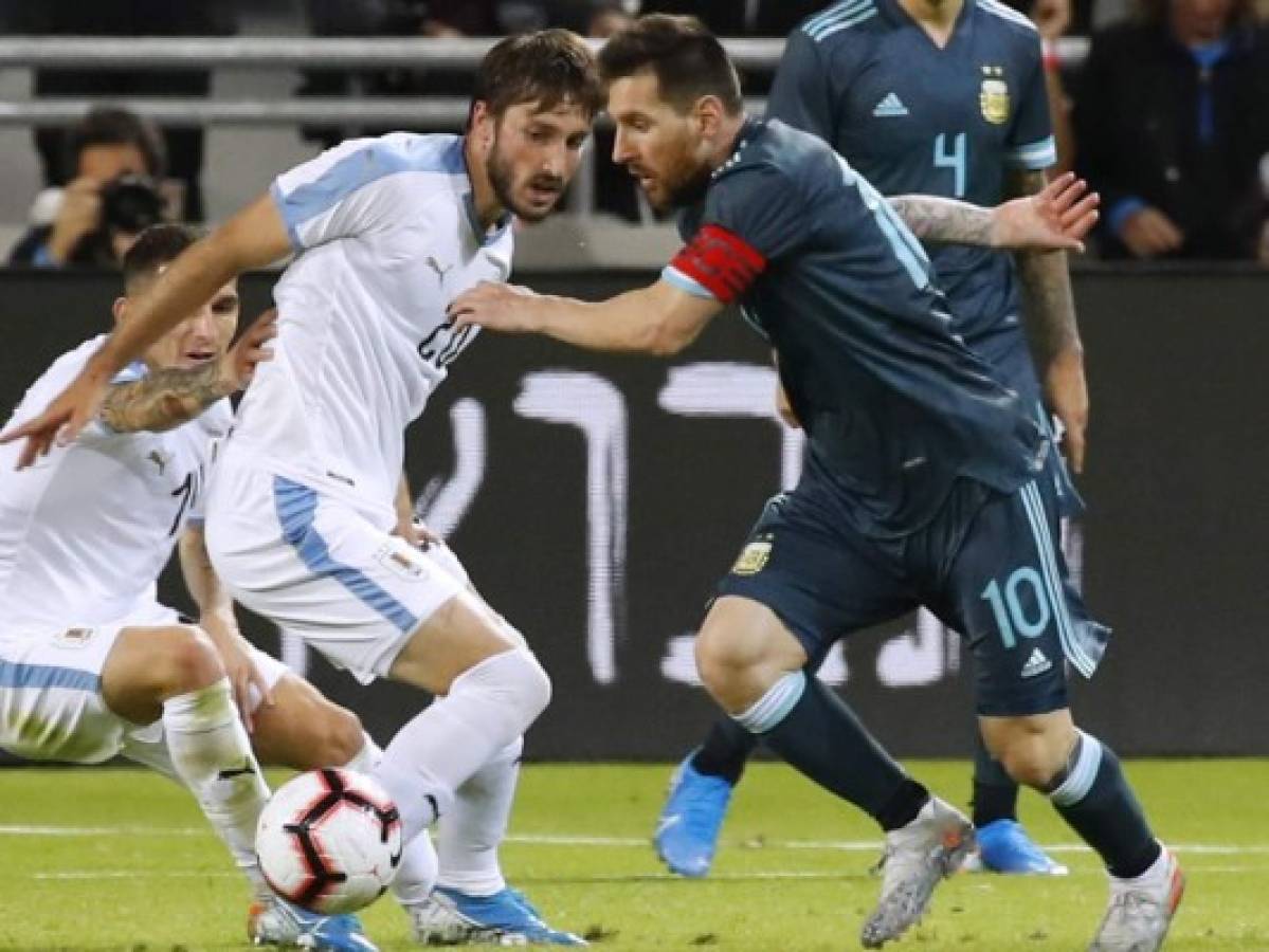 Argentina y Uruguay empatan 2-2 en amistoso en Israel