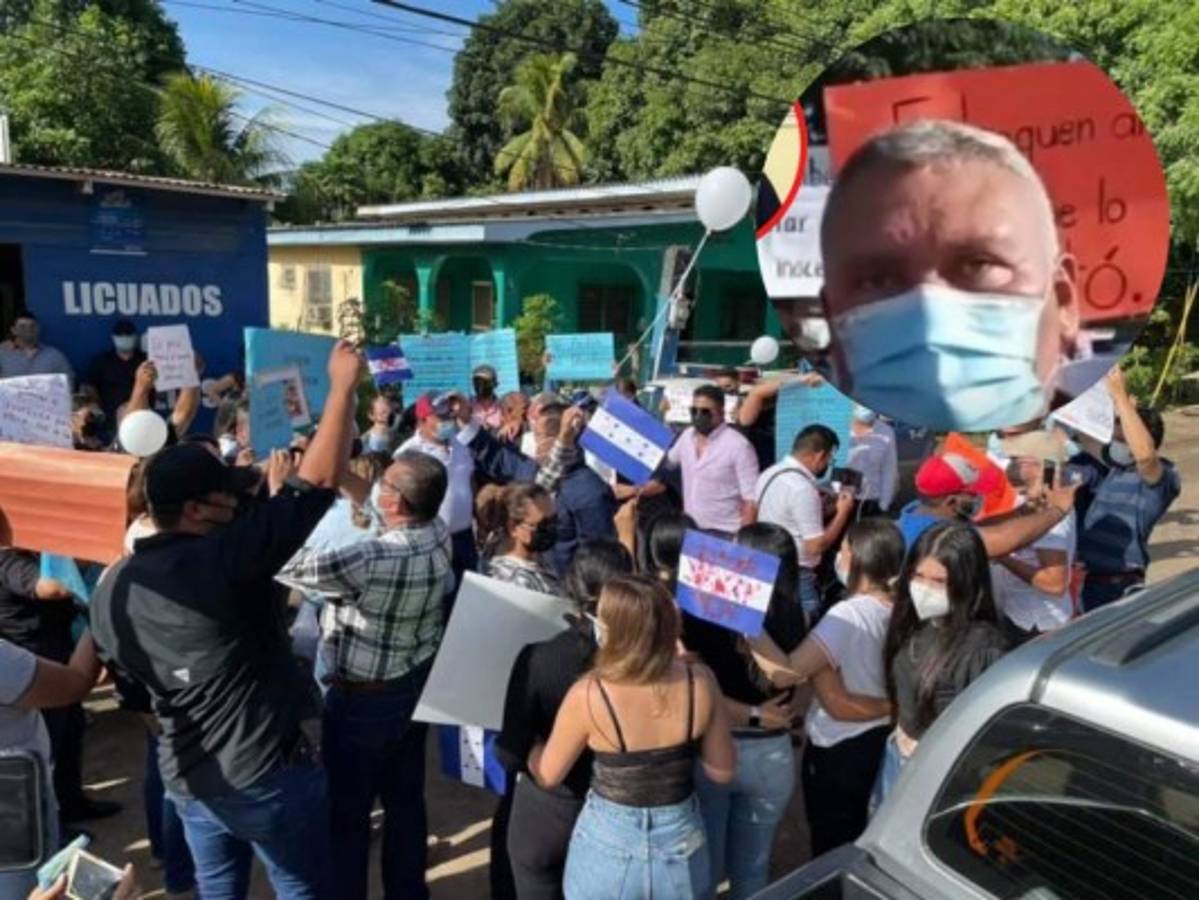 Padre de Erick Vallecillo, estudiante asesinado: Tenían un retén en un lugar oscuro