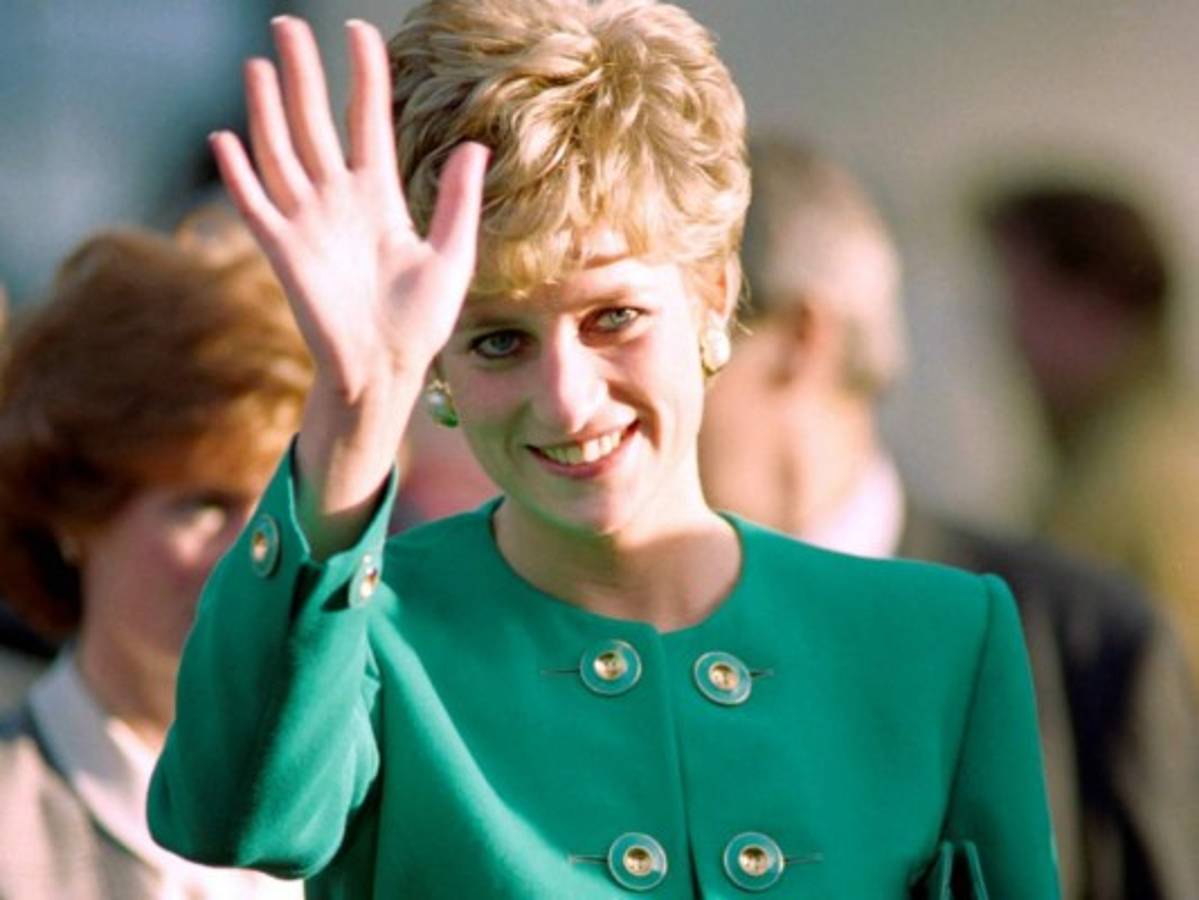 Veinte años después de la muerte de Diana, la emoción sigue viva