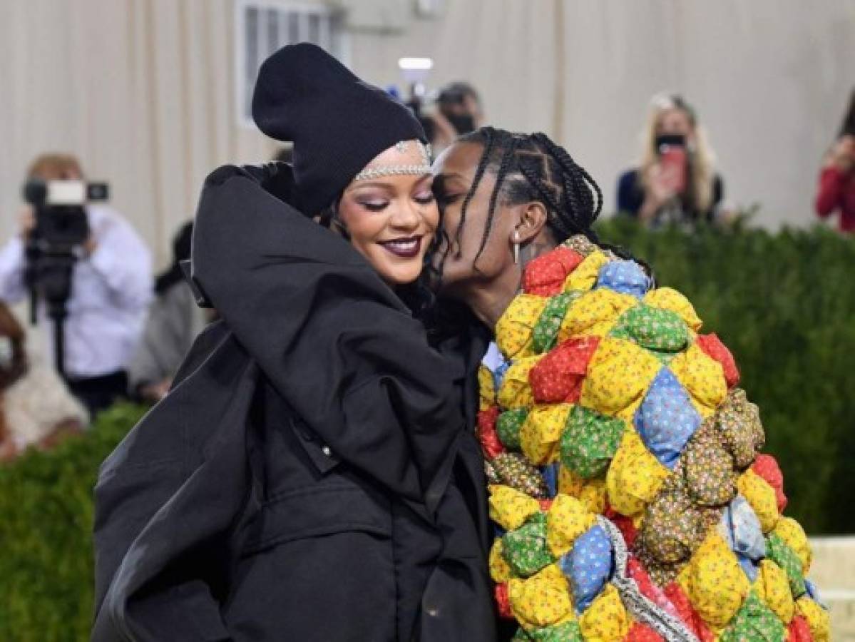 Rihanna y A$AP Rocky anuncian su embarazo