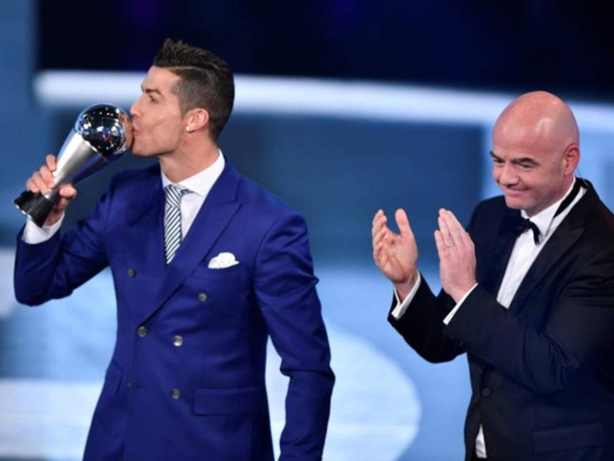 Cristiano Ronaldo gana el premio The Best a mejor jugador de 2016