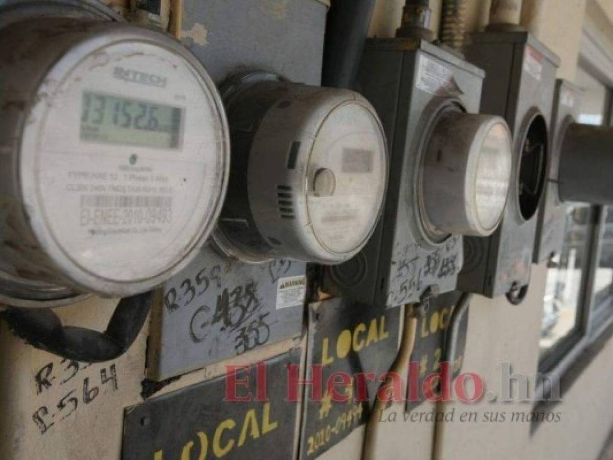 Gobierno deja sin efecto aumento a la tarifa energética anunciado por la CREE