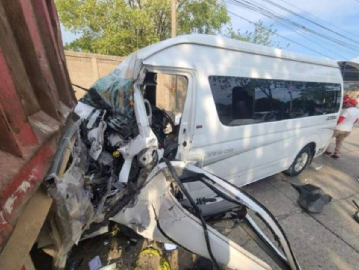 Un muerto y varios heridos en accidente entre rapidito y volqueta en San Pedro Sula  