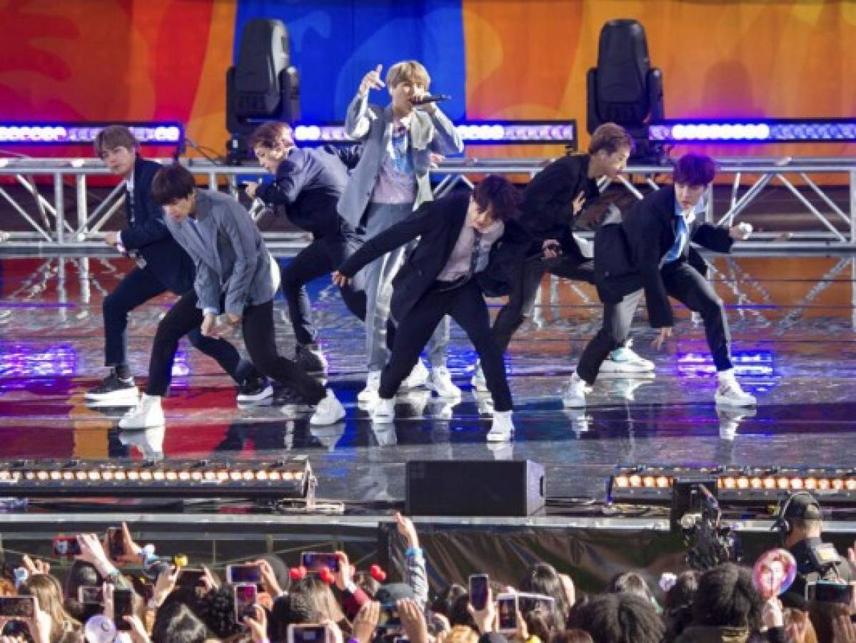 Grupo de K-pop BTS se toma una 'larga” pausa