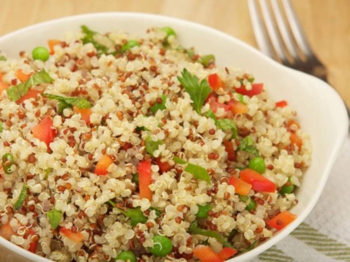 ¿Cuáles son los beneficios de comer quinoa con regularidad?