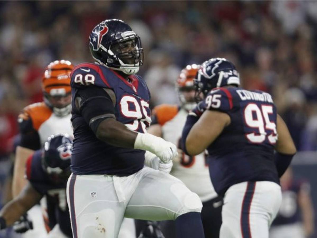 Texans se hacen con el AFC South tras ganar 12-10 a Bengals