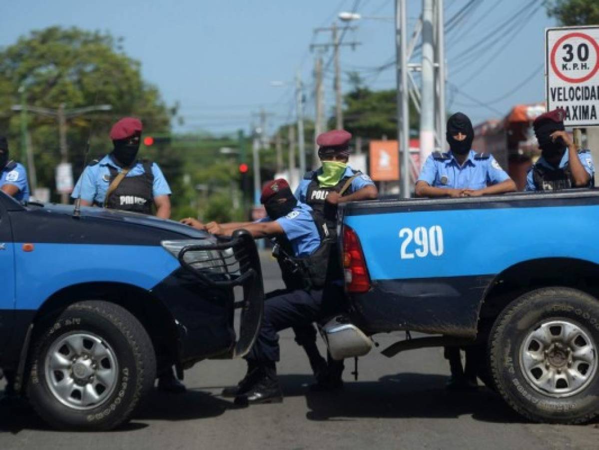 Fuerzas del gobierno lanzan intensos ataques en poblados del sur de Nicaragua