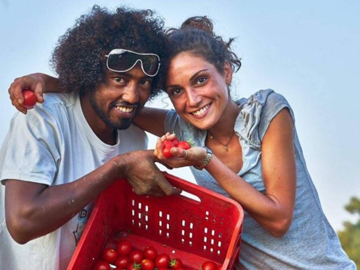 Un frasco de tomate lleno de libertad