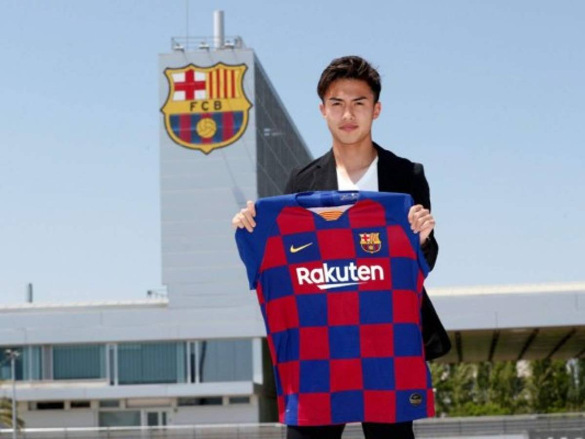 El Barcelona ficha al joven japonés Hiroki Abe para su filial