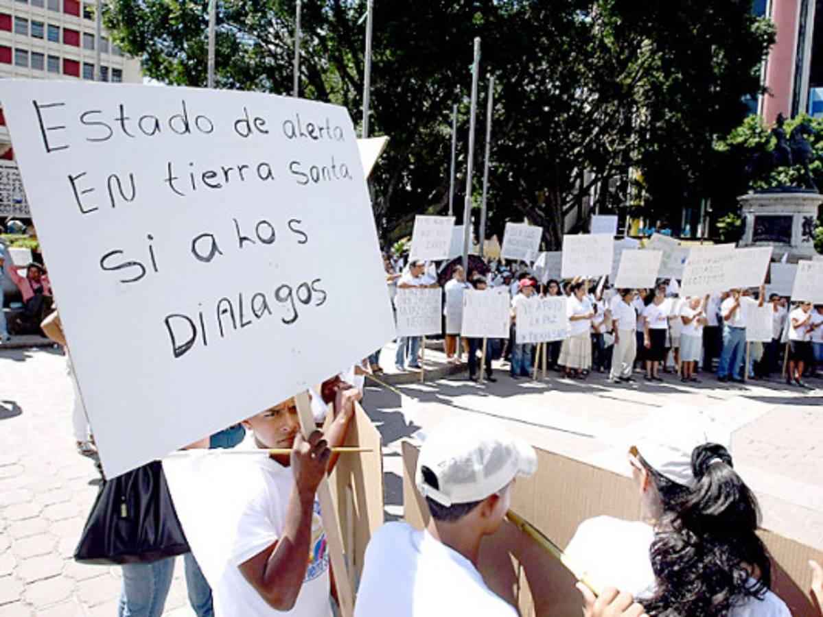 Hondureños piden paz entre Israel y Palestina