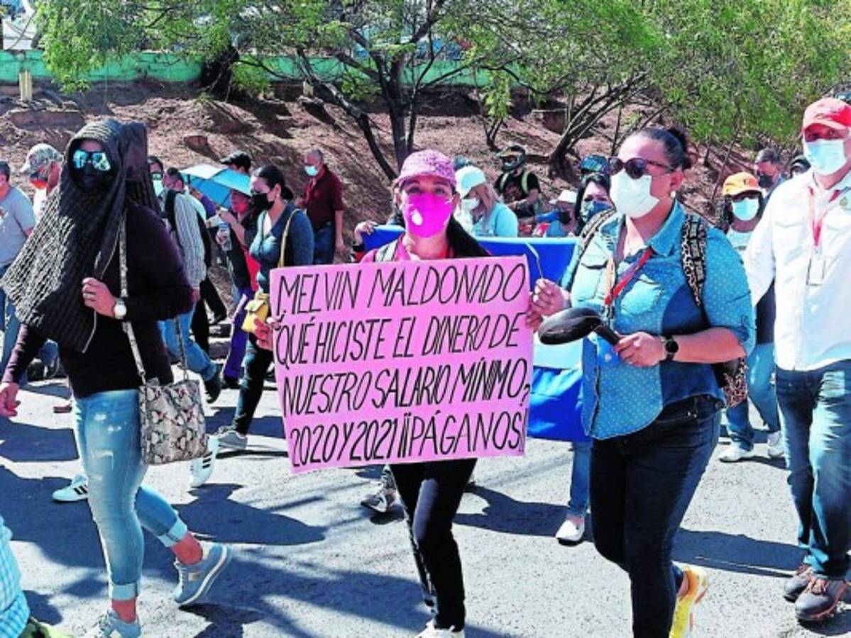 Artículo de Octavio Carvajal: Orgía de lagartos