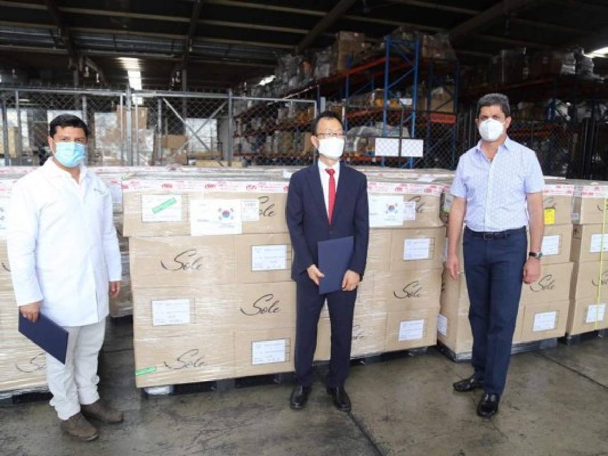 Corea del Sur dona insumos médicos para el combate de covid-19