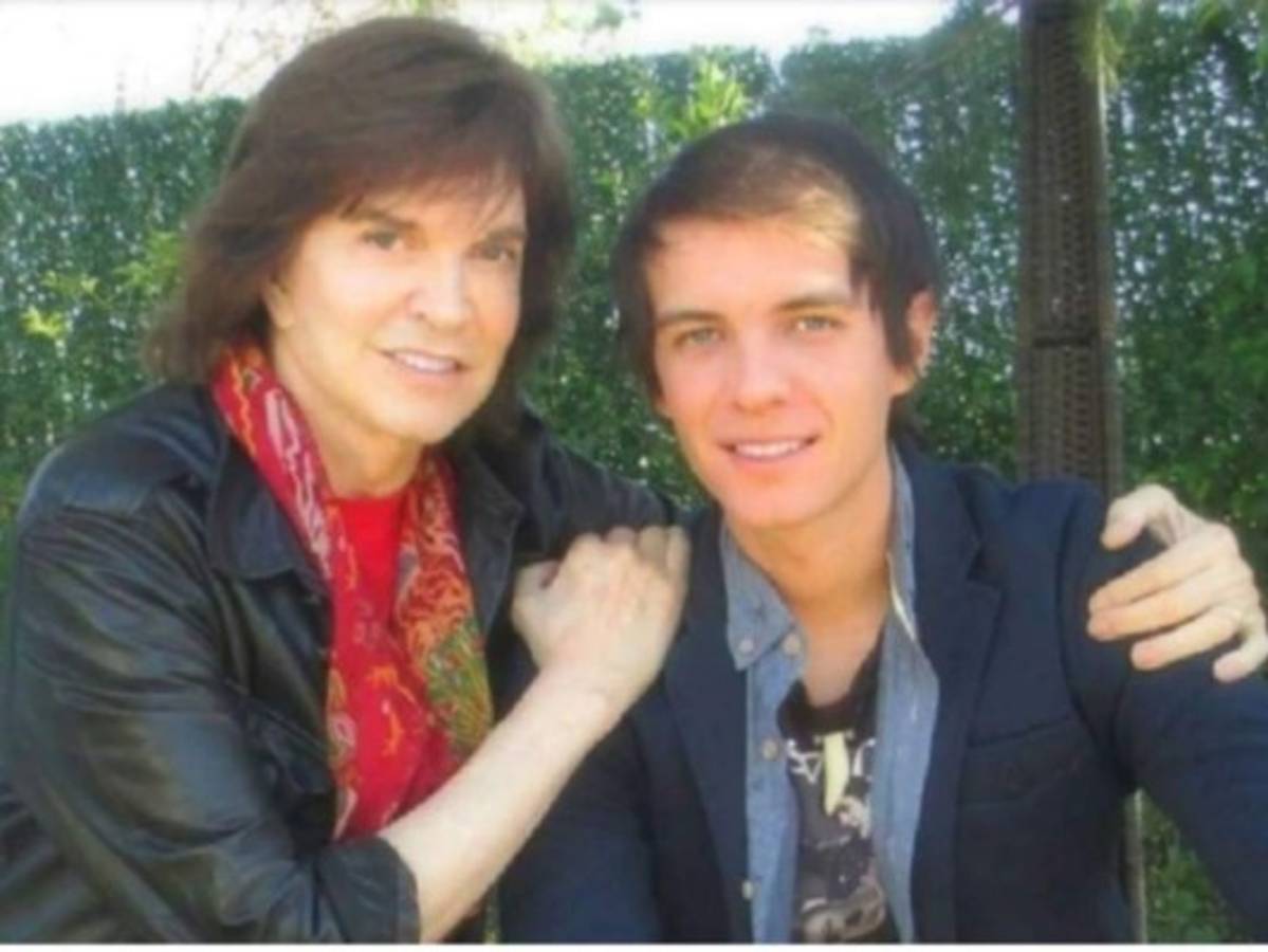 ¿Camilo Sesto estaba distanciado de su hijo al morir?