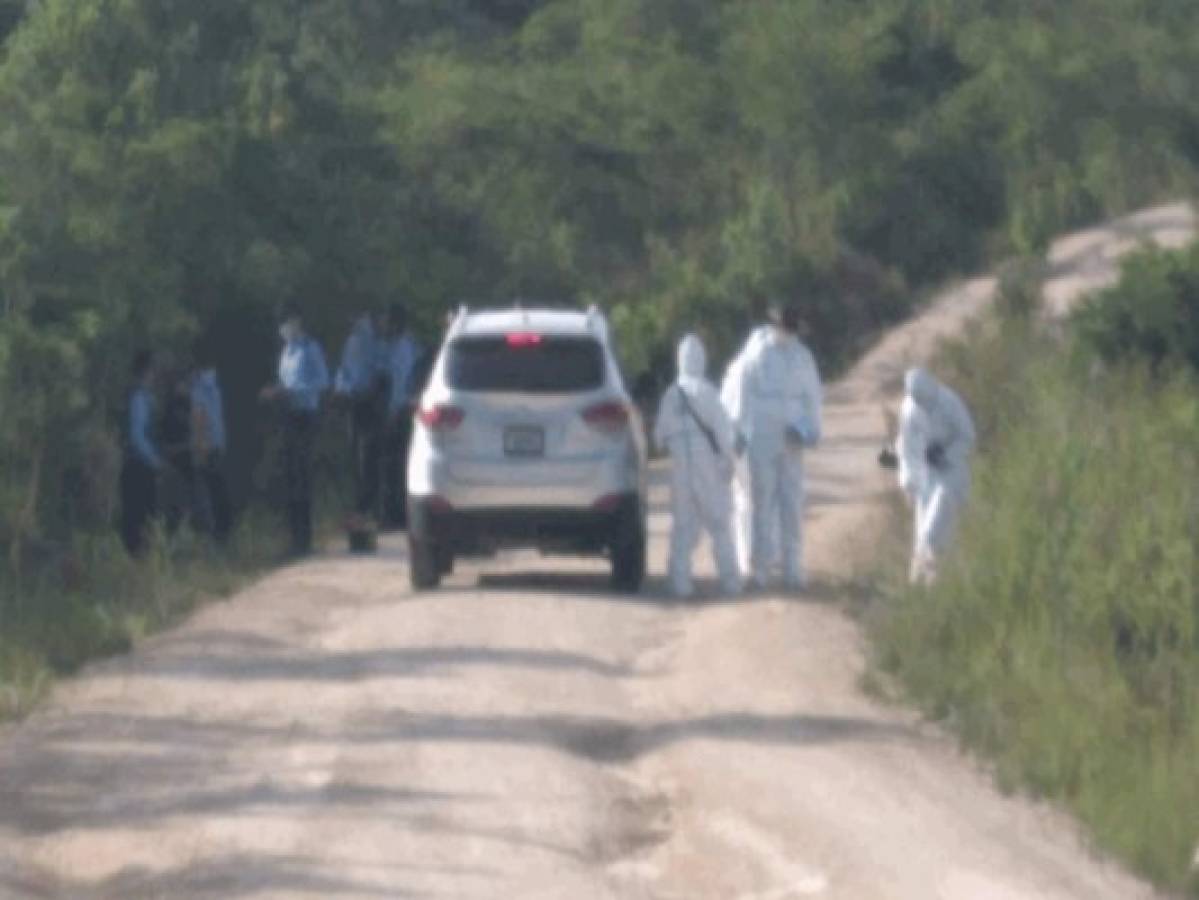 En el interior de un carro matan a una pareja en carretera a Olancho