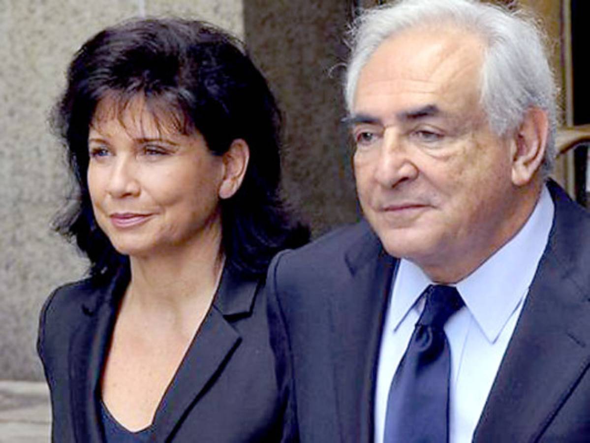 La esposa de DSK, mujer más destacable de 2011