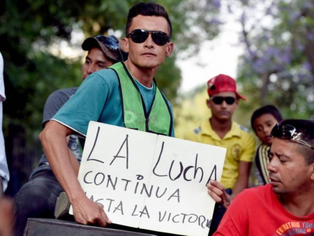 Caravana de migrantes centroamericanos pedirá asilo en Estados Unidos