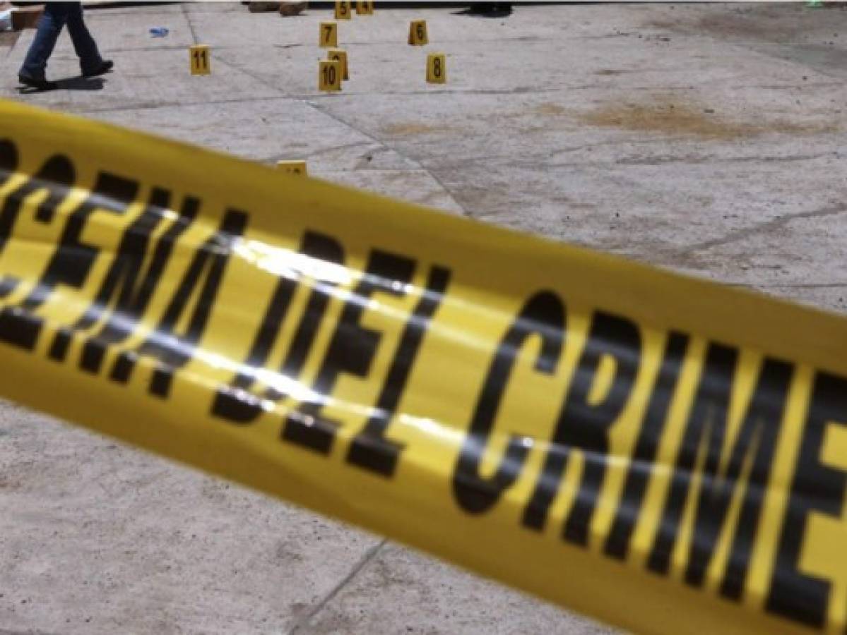 Asesinan en México a seis personas, cuatro de ellos policías