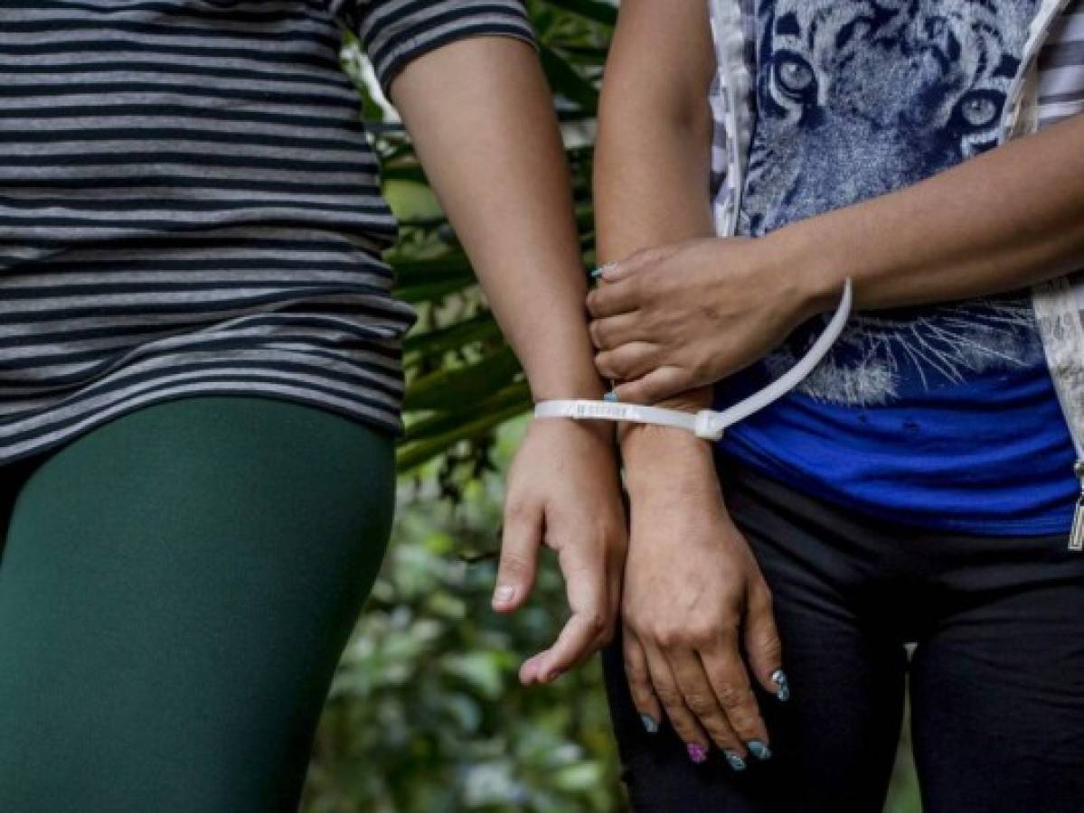 El Salvador: hasta 20 años de prisión para 'viudas de negro”