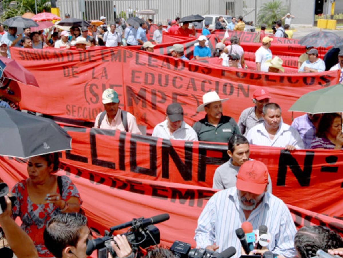 Educación advierte a maestros que días no trabajados serán repuestos en feriados