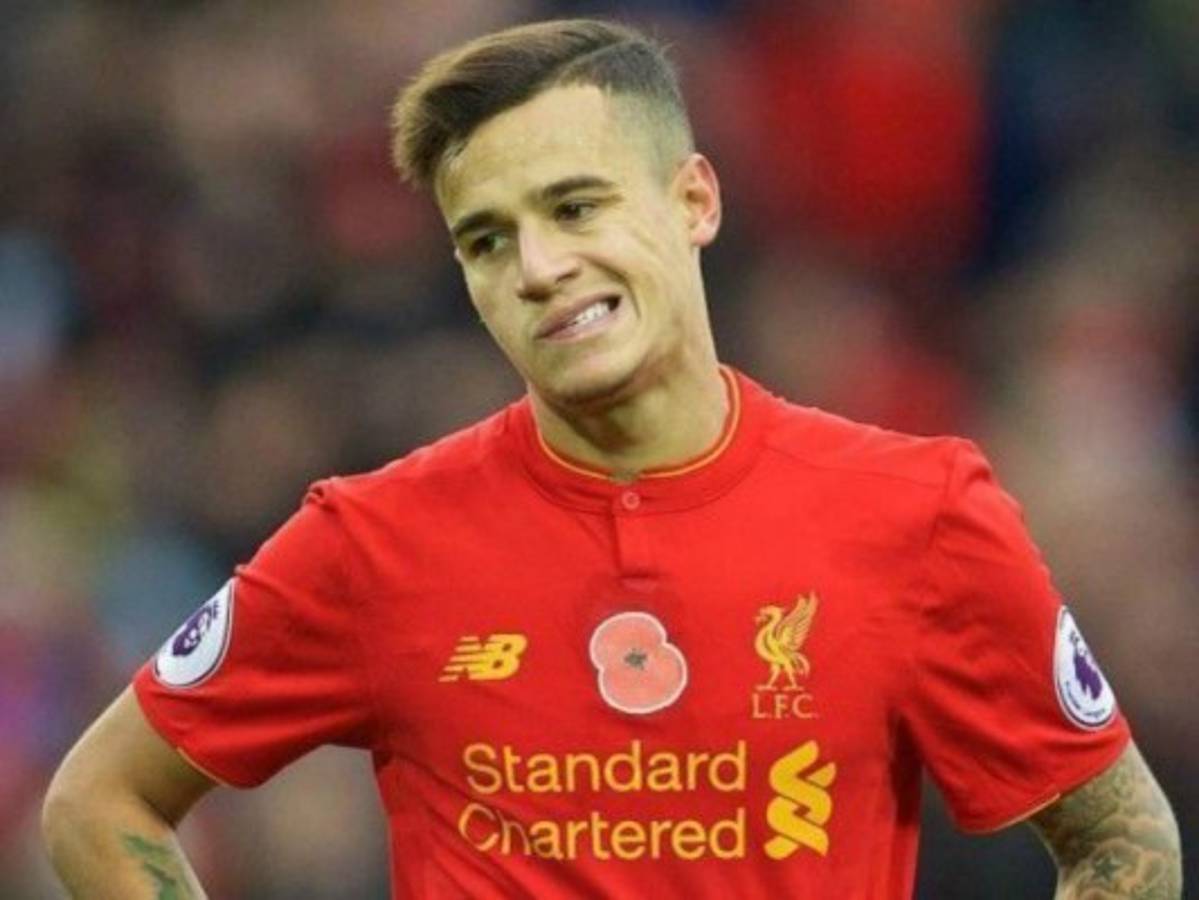 El brasileño Philippe Coutinho seguirá en el Liverpool, el club rechazó la oferta del Barcelona