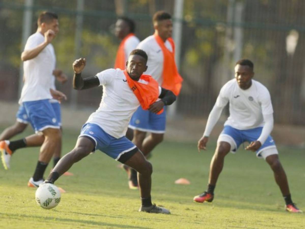 JL Pinto quiere un equipo rápido contra Argelia  