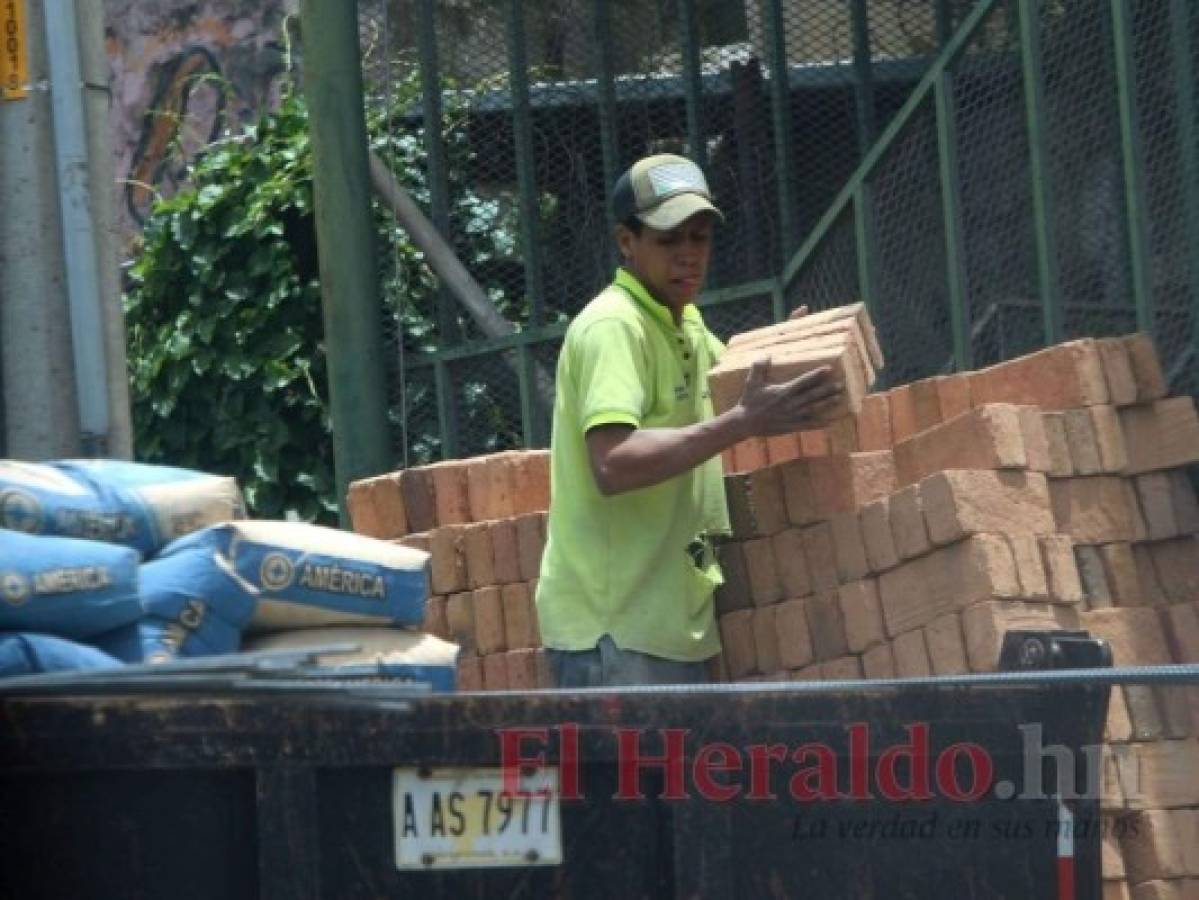 Material de construcción aumentó hasta un 30% de precio, según empresarios. Foto: Alex Pérez/El Heraldo