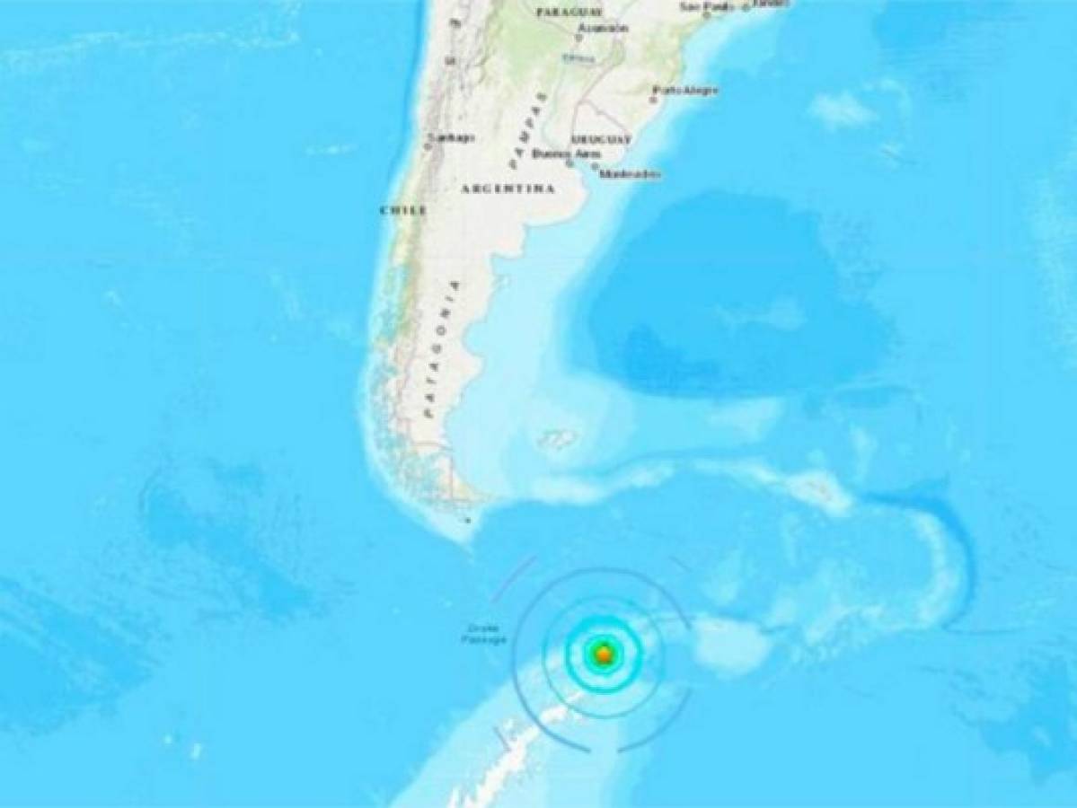 Chile investiga falsa alarma de tsunami tras sismos
