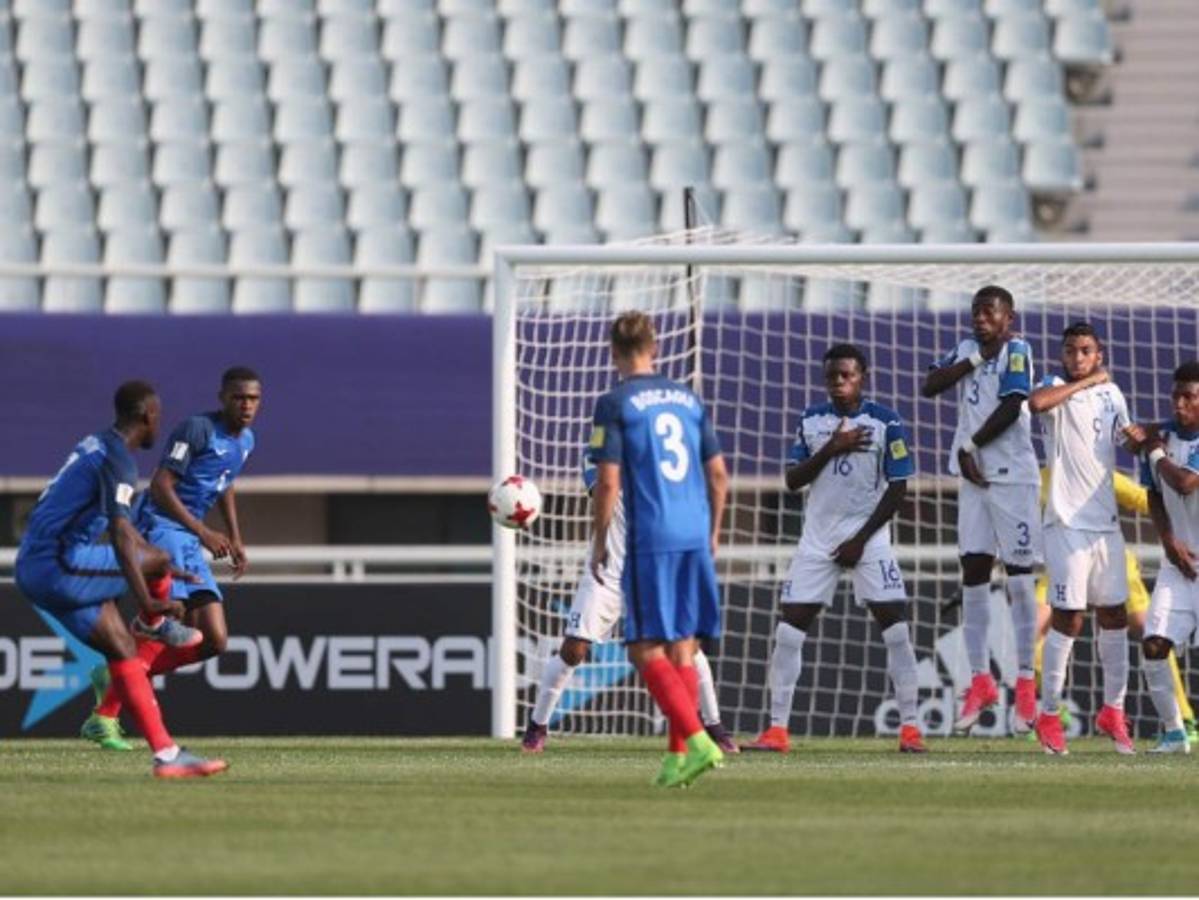 Ernesto Mejía: 'Se perdió ante el favorito. Ahora a planificar el juego ante Nueva Zelanda'