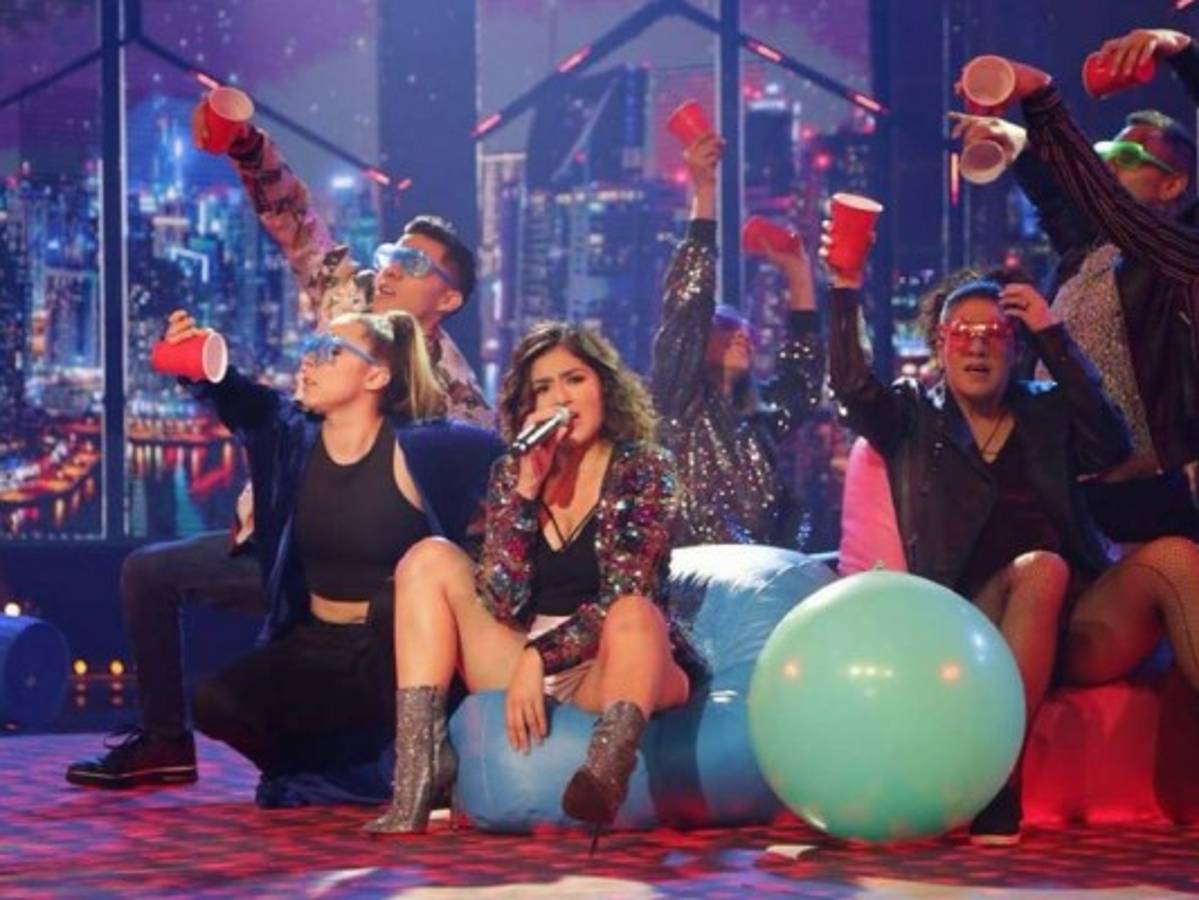 Vídeo: Así fue la presentación de Katheryn Banegas en el tercer concierto de La Academia