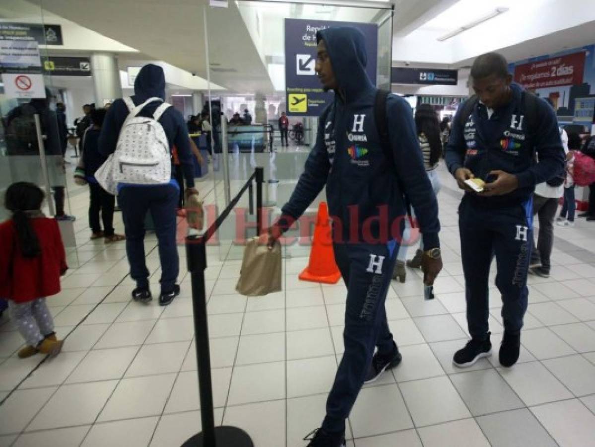 La Selección Nacional viajó muy motivada a Chile 