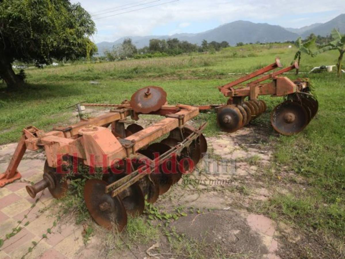 Chatarra, sobras y deshuesados: así quedaron los tractores Alba
