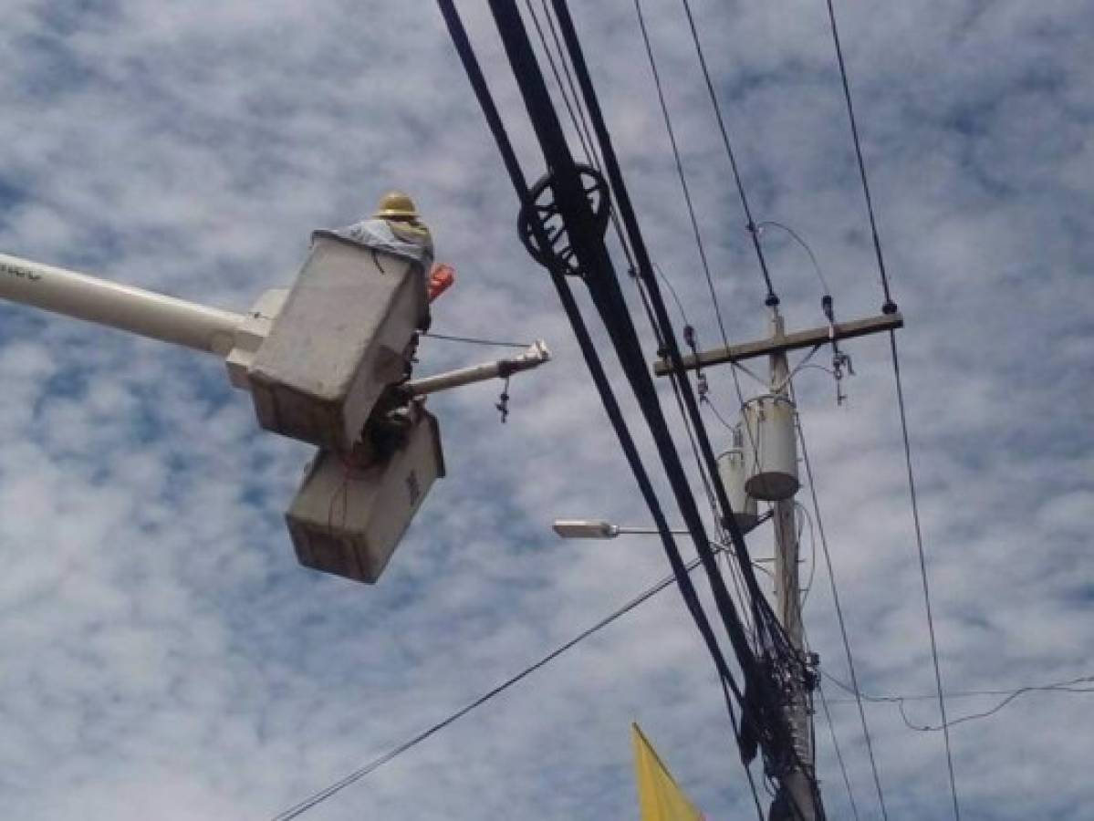 Listado de sectores sin energía eléctrica este sábado en Honduras
