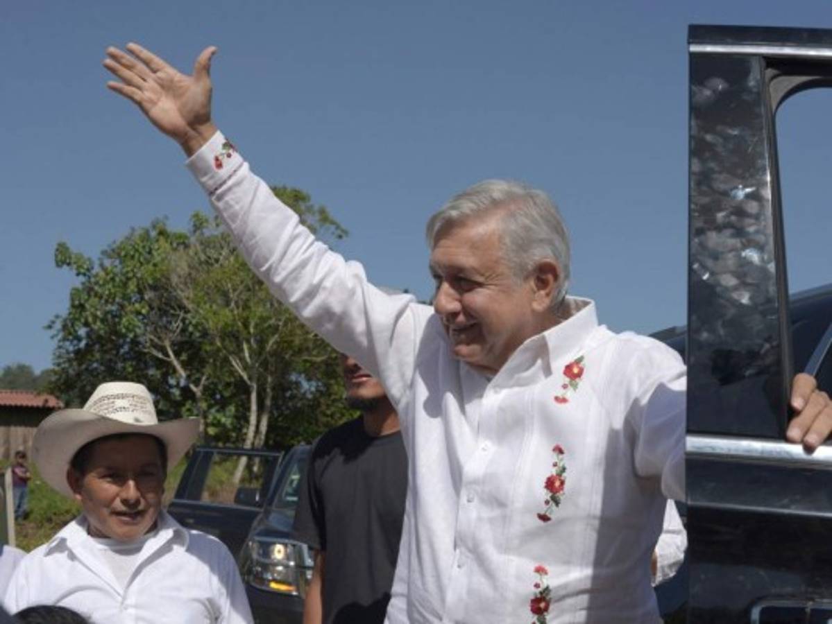 Contención de migrantes no afecta imagen de López Obrador