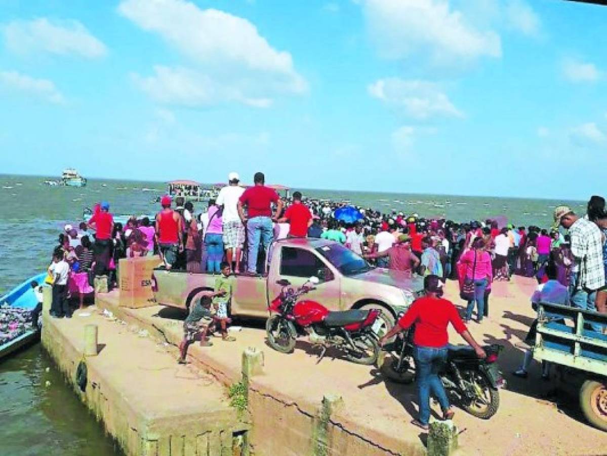 Dos muertos en naufragio de barco en La Mosquitia