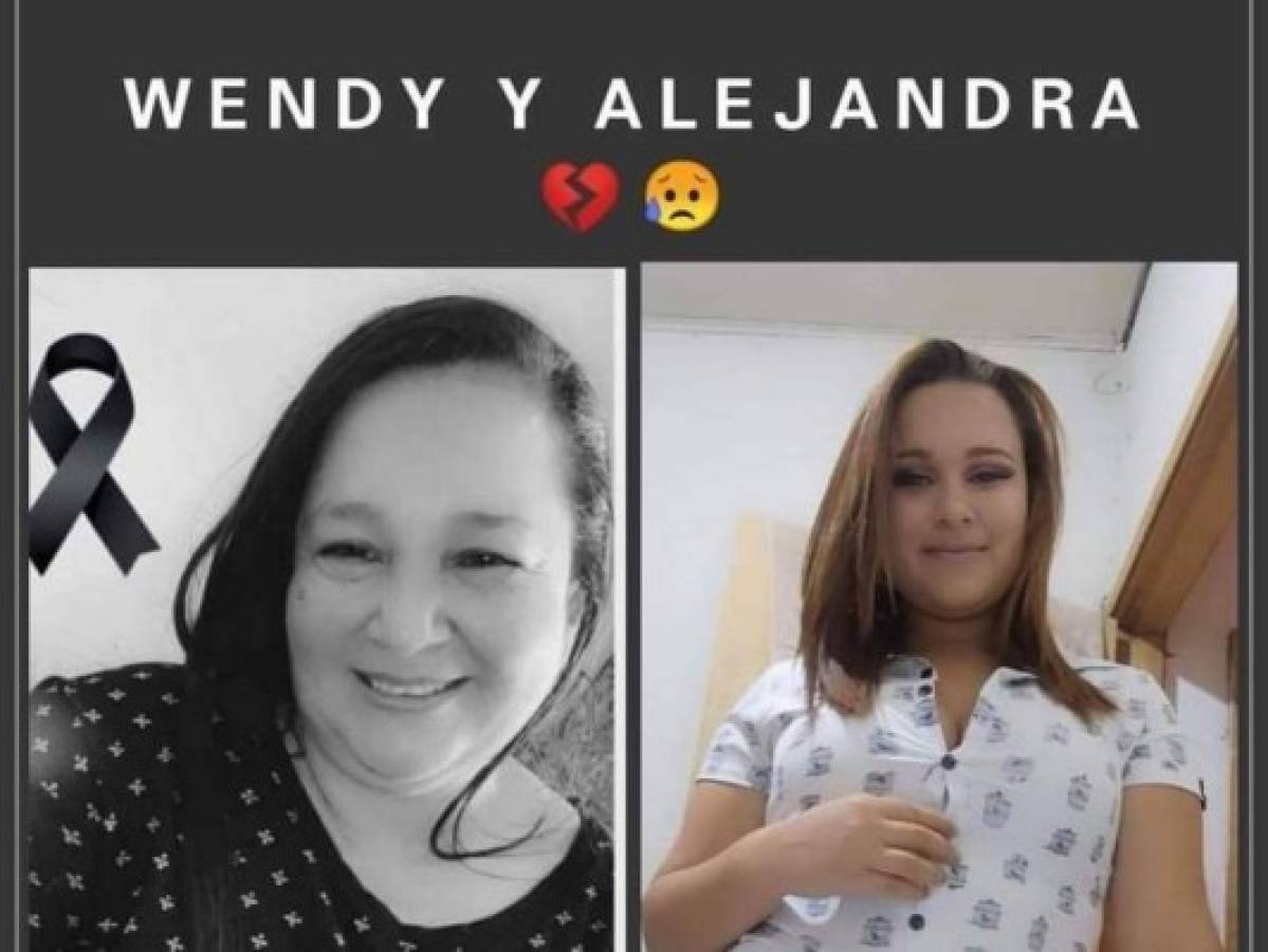 Retiran cuerpos de madre e hija asesinadas en la colonia Arturo Quezada