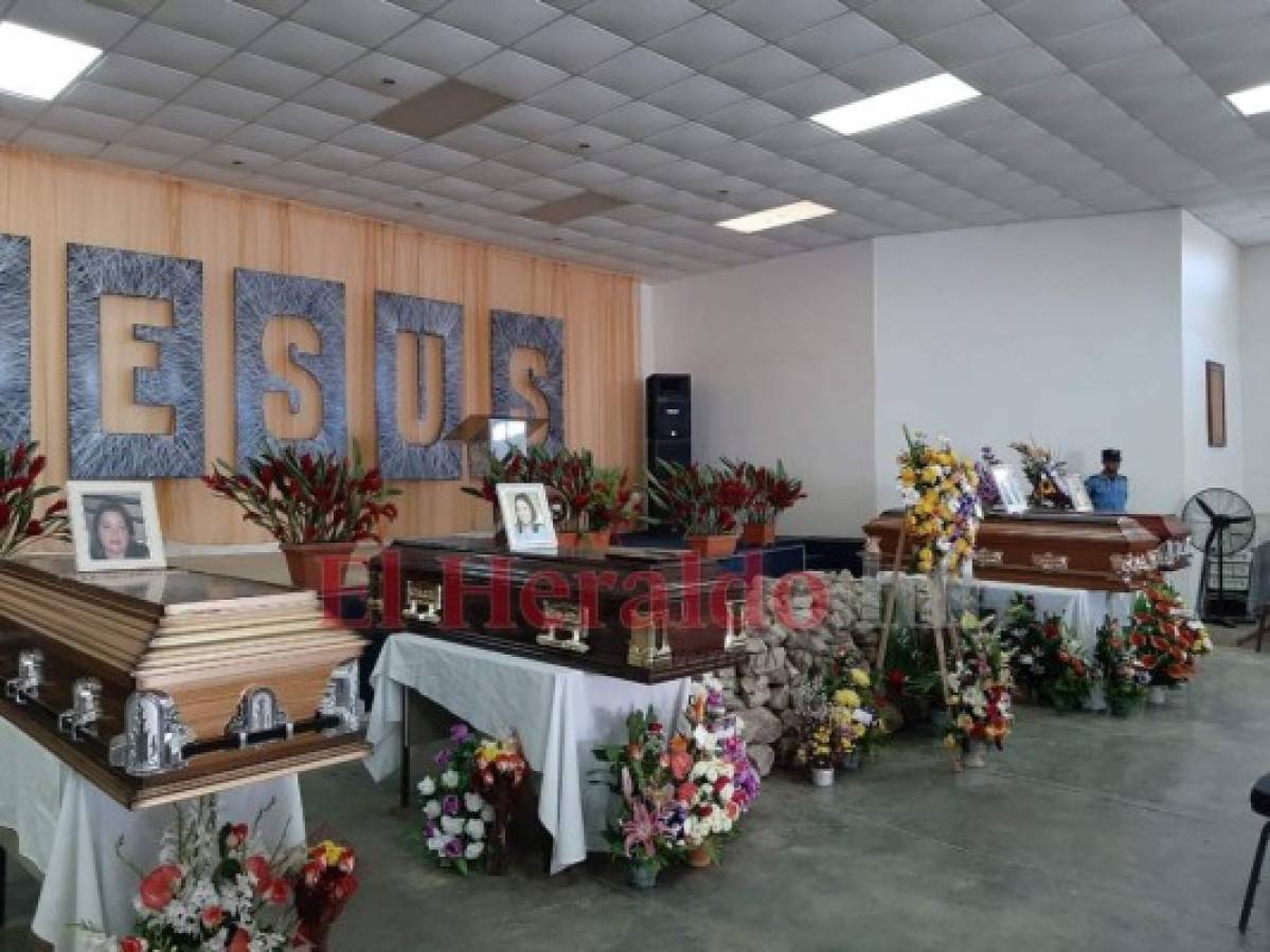 Velan restos de familia que murió en fatal accidente en la carretera CA-5