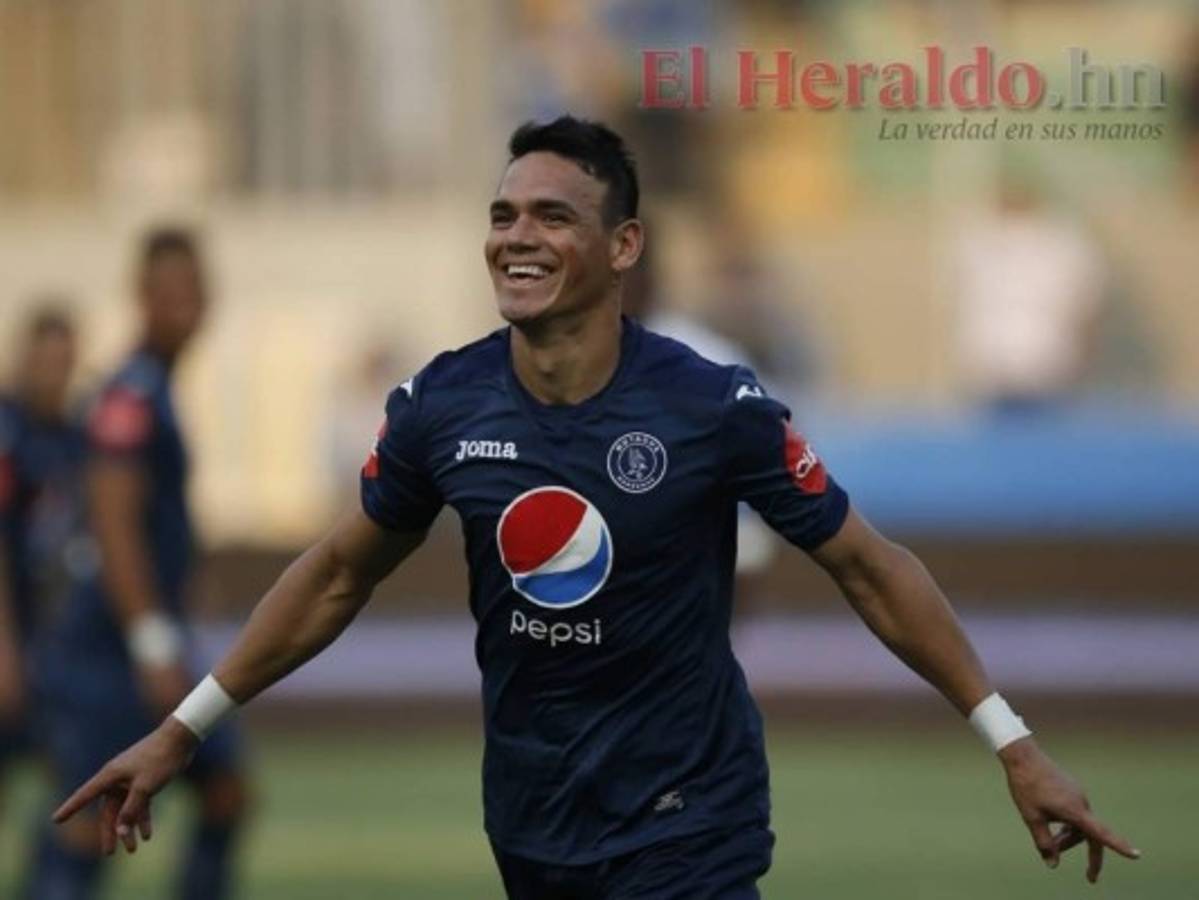 Roberto Moreira: 'Me pone bien contento que hayamos pasado a la semifinal'